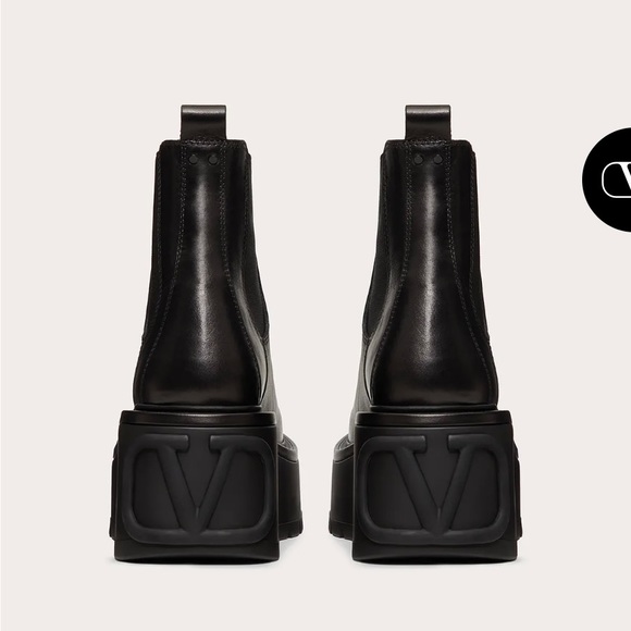 Valentino Platform Chelsea Boots - Picture 4 of 4